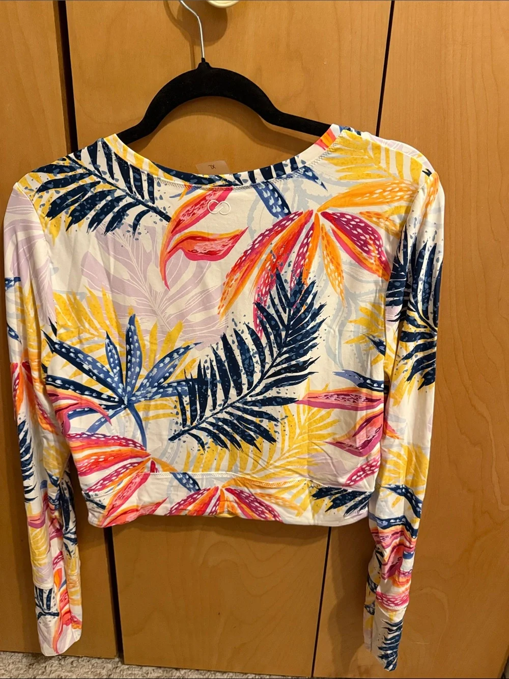 Calia Tropical Print Long Sleeve Swim Crop Top - Picture 4 of 4